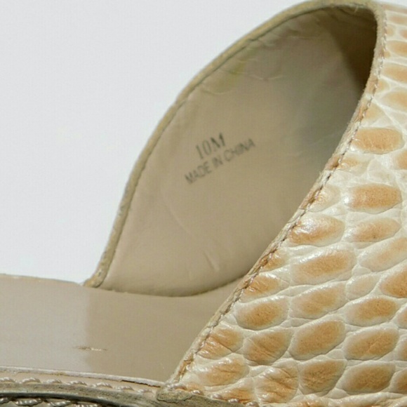 Linea Paolo Slip On Heels - Picture 5 of 8